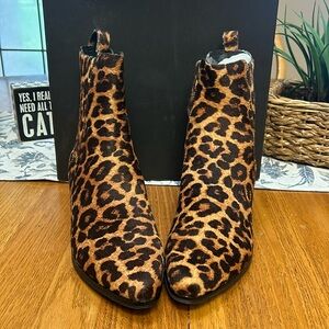 Ladies Banana Republic Boots